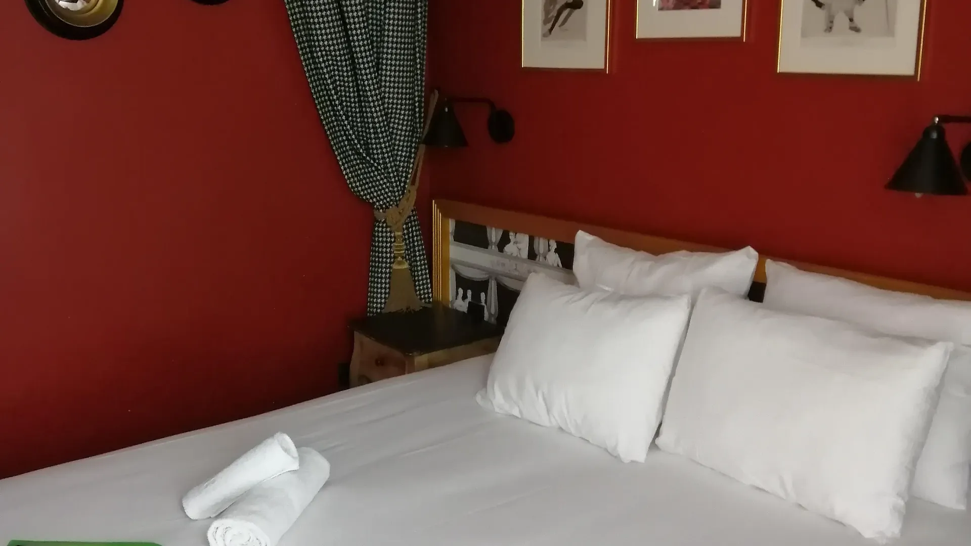 Hotell Sacha Paris