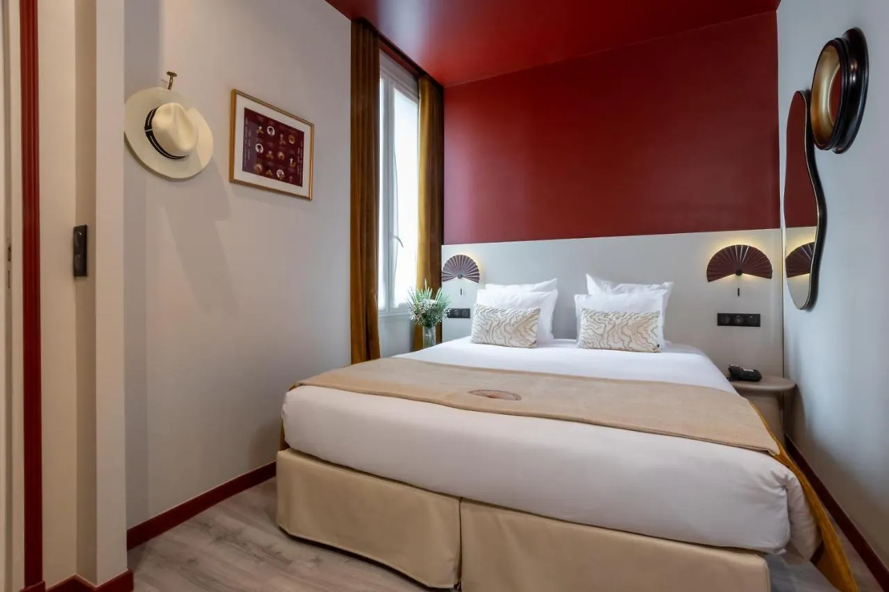 Sacha Hotell 4*