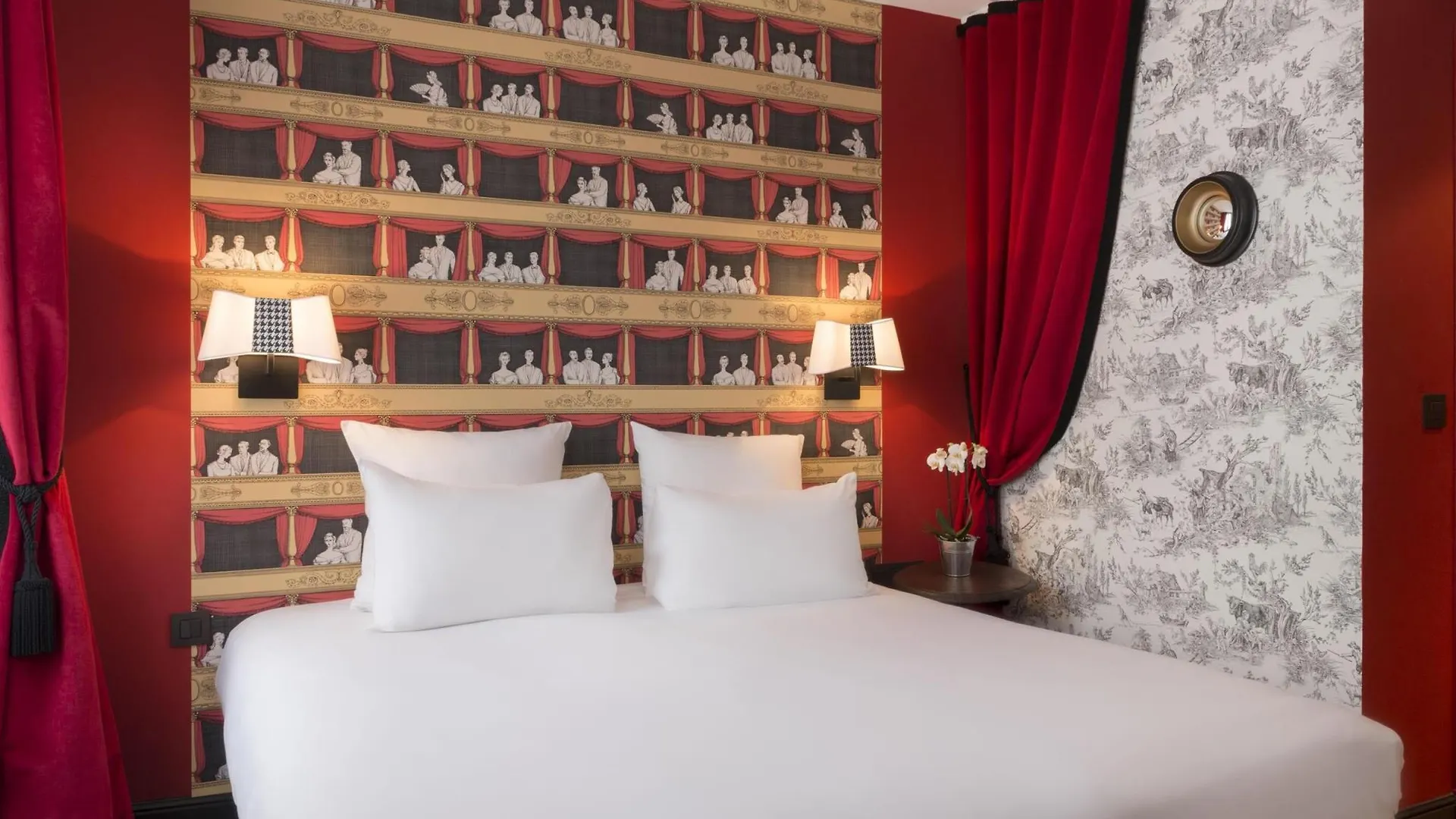 Sacha Hotel
