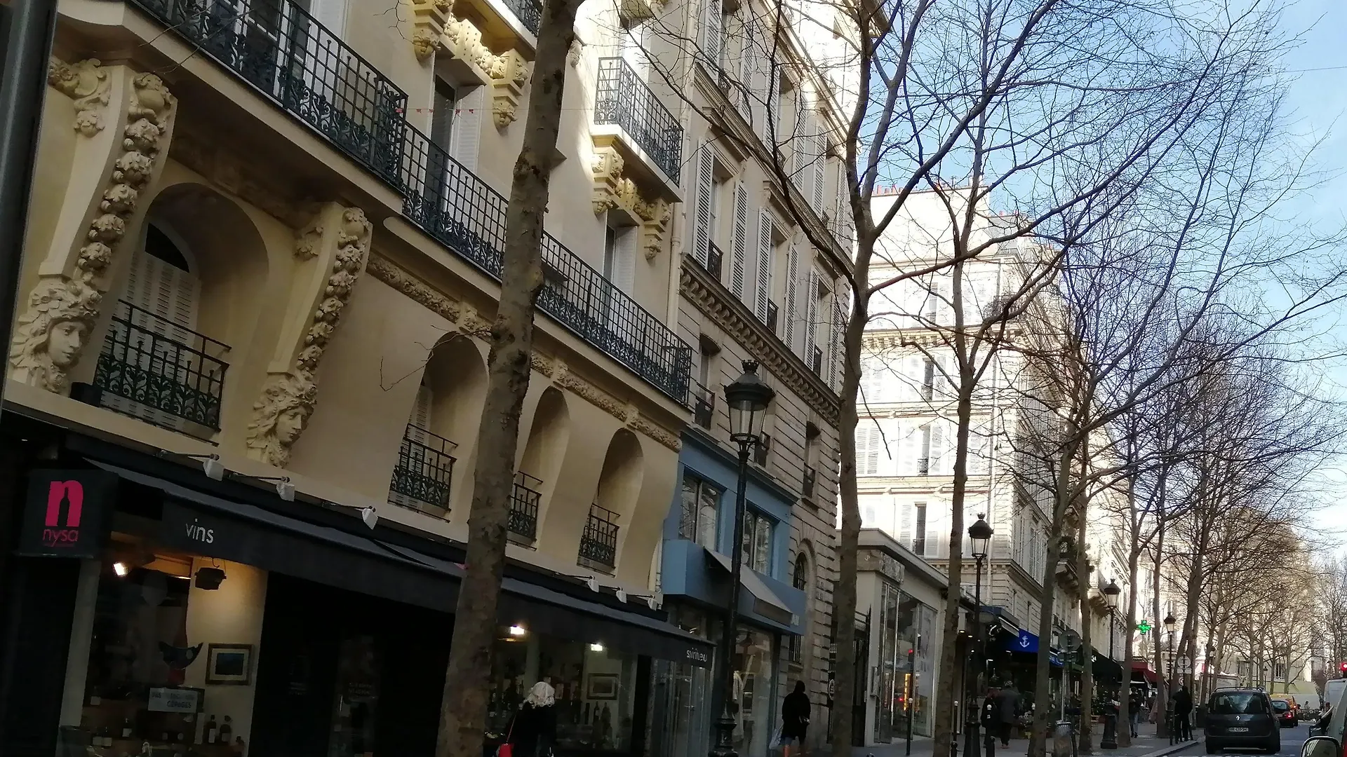 Sacha Hotel 4*